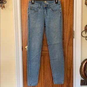 Tommy Bahama Skinny Jeans
